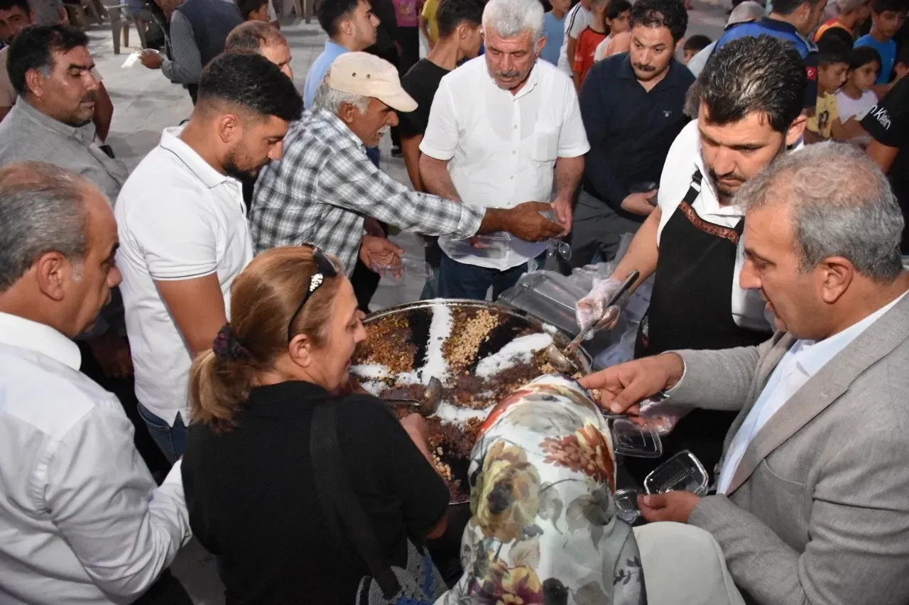 Hilvan’da Aşure Günü Etkinliği