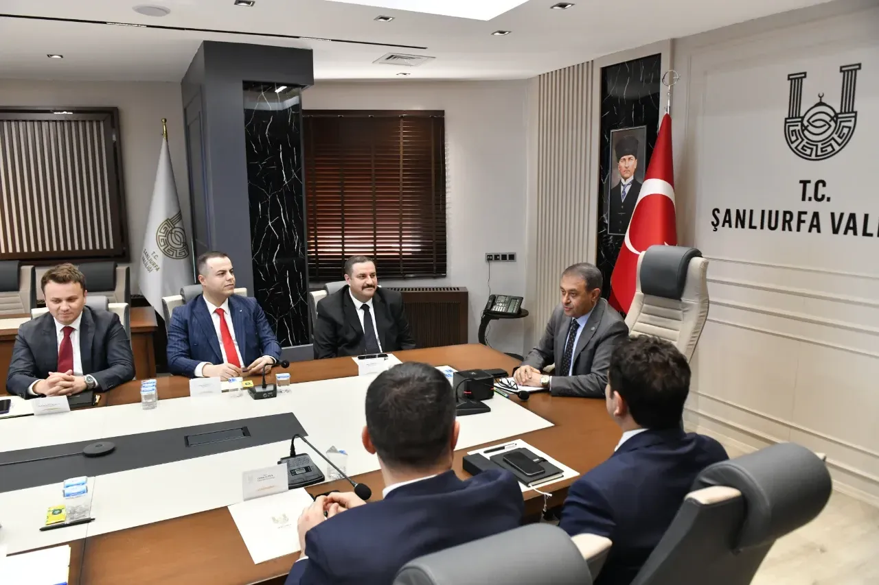 Şanlıurfa Valiliğinde Değerlendirme Toplantısı Yapıldı