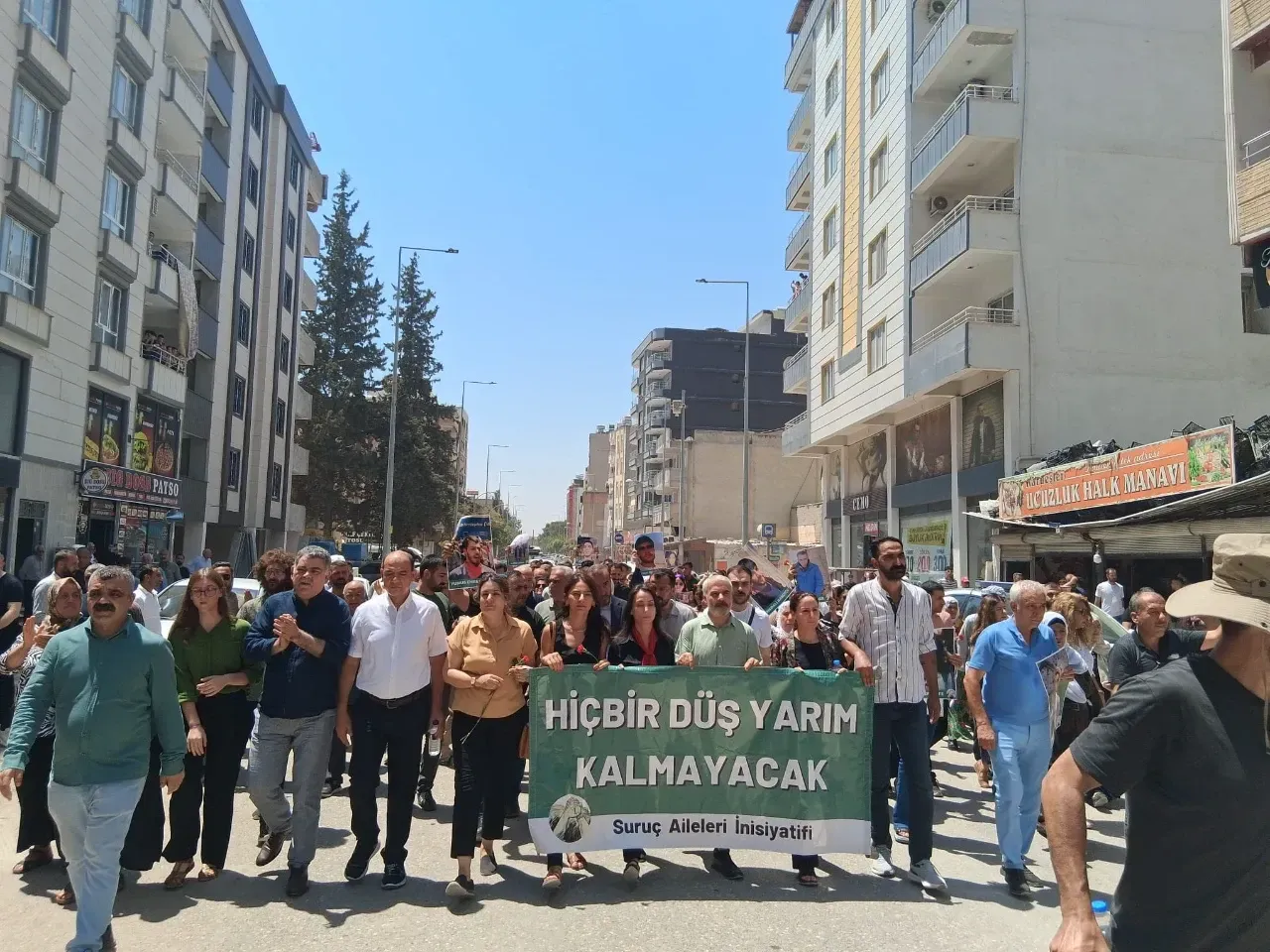 Suruç’ta Hayatını Kaybeden 33 Genç Anıldı