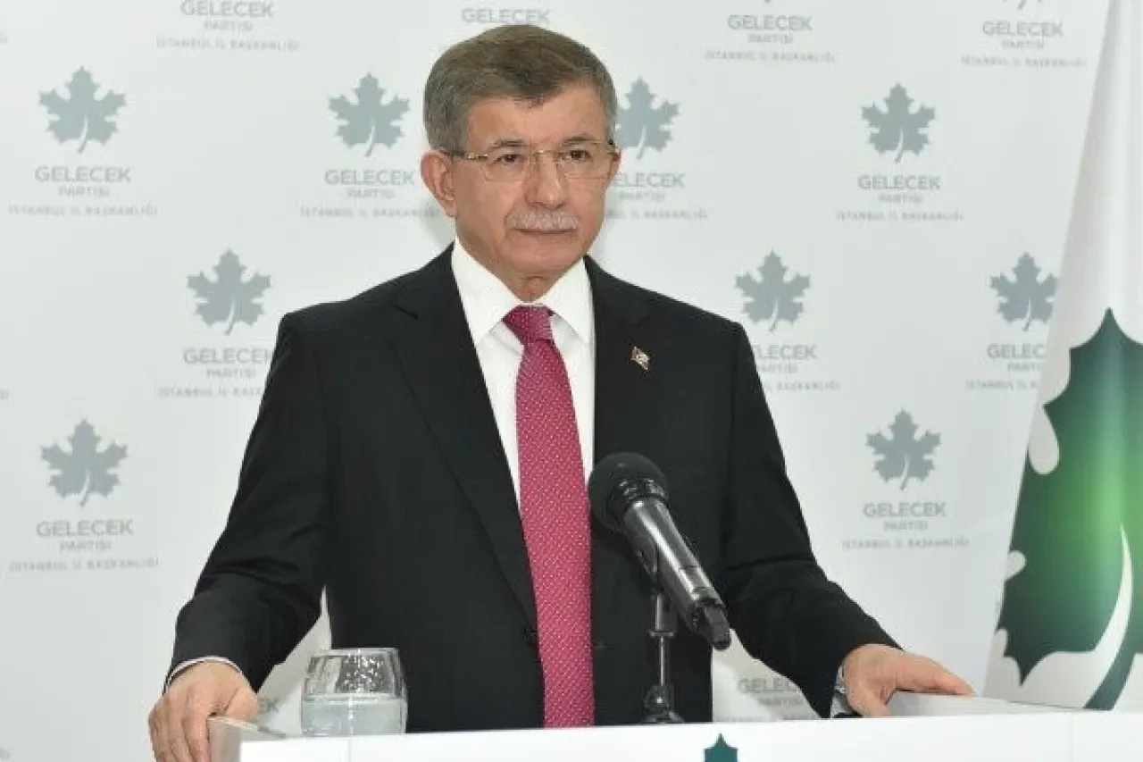 Davutoğlu: Gelir adaletine dayalı bir düzeni mutlaka kuracağız