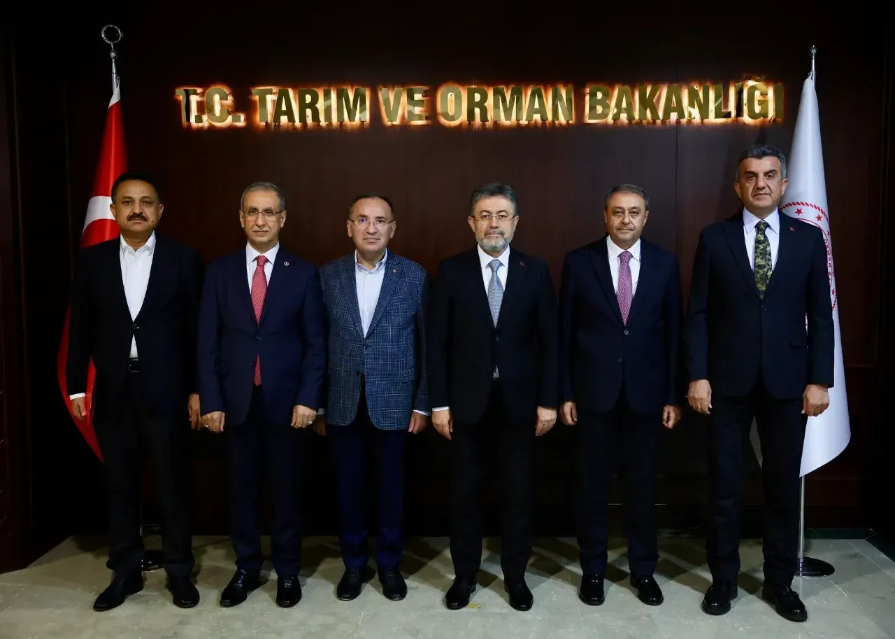 Her Yıl Aynı Film: Çiftçi Sorunları, Bakanlık Ziyaretleri ve Sessiz Bekleyiş