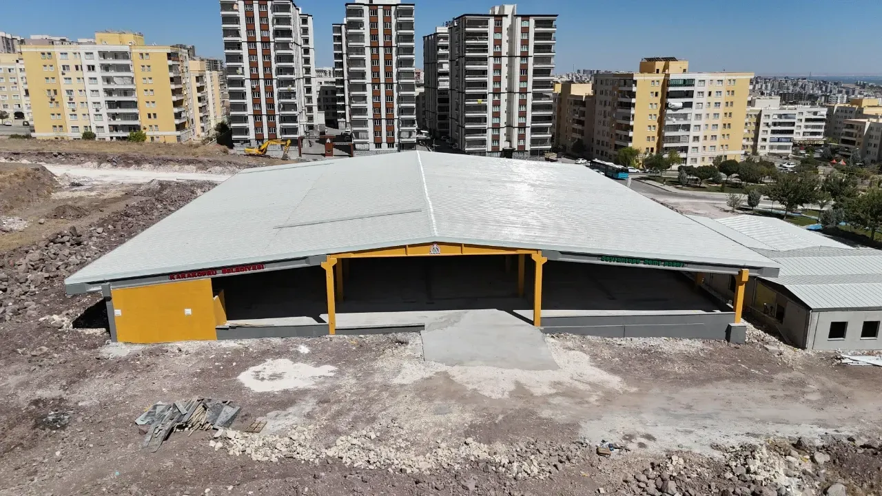 Seyrantepe Semt Pazarında Sona Doğru