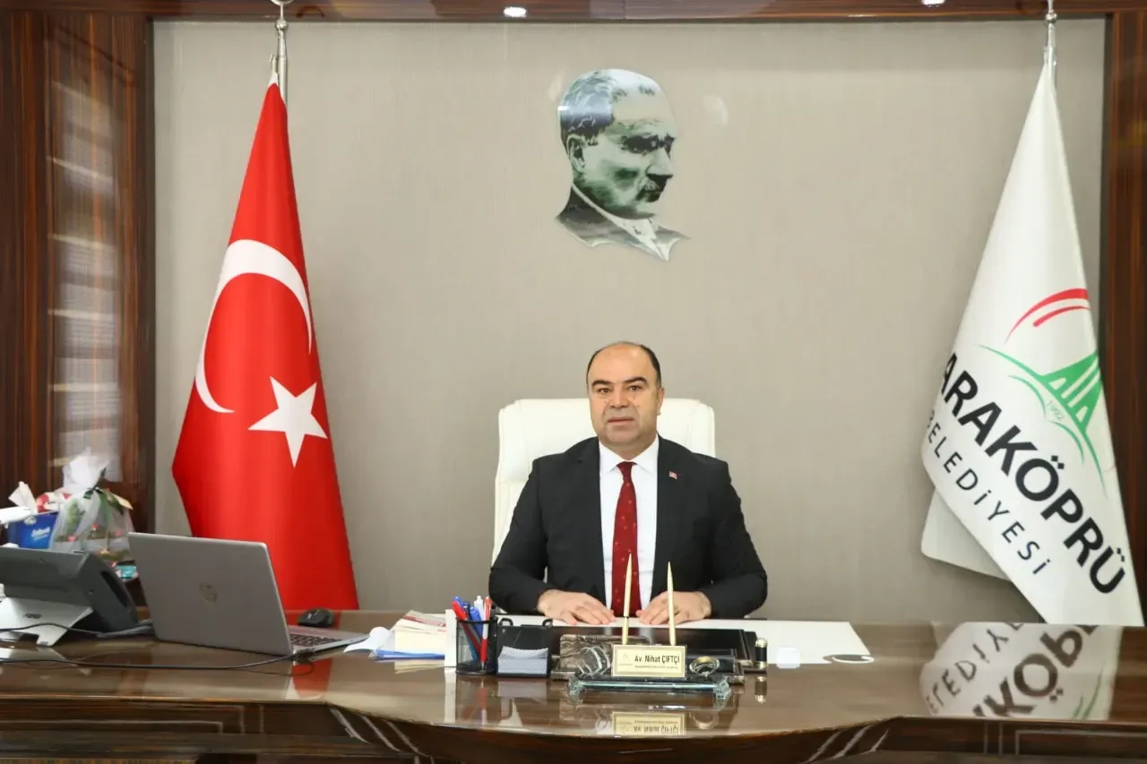 BAŞKAN NİHAT ÇİFTÇİ’DEN MEVLİD KANDİLİ MESAJI