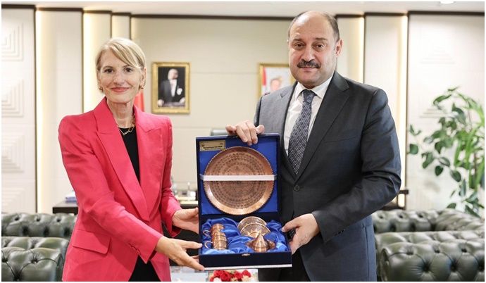 Büyükelçi Morris’ten Başkan Gülpınar’a Ziyaret