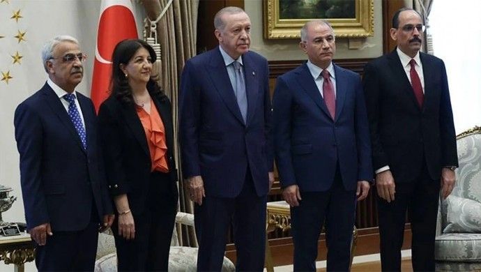 İmralı Heyeti ve Cumhurbaşkanı Erdoğan görüşmesi 30 Ekim’e ertelendi