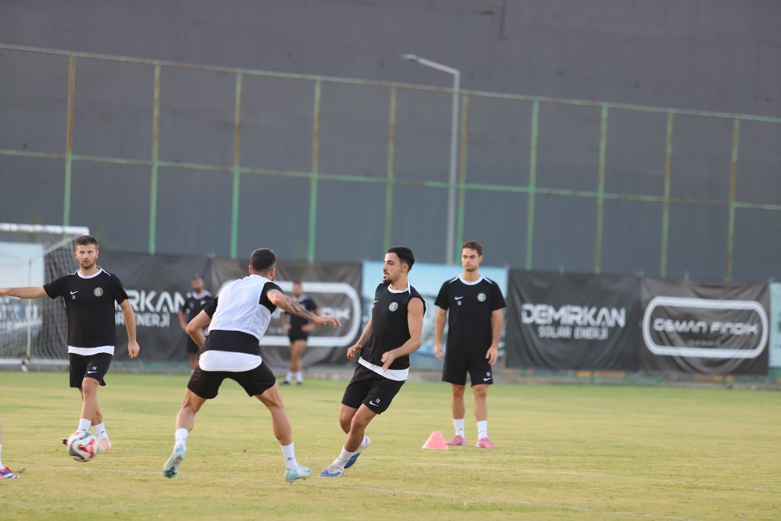 Şanlıurfaspor, Erzincanspor Maçı Hazırlıklarına Başladı