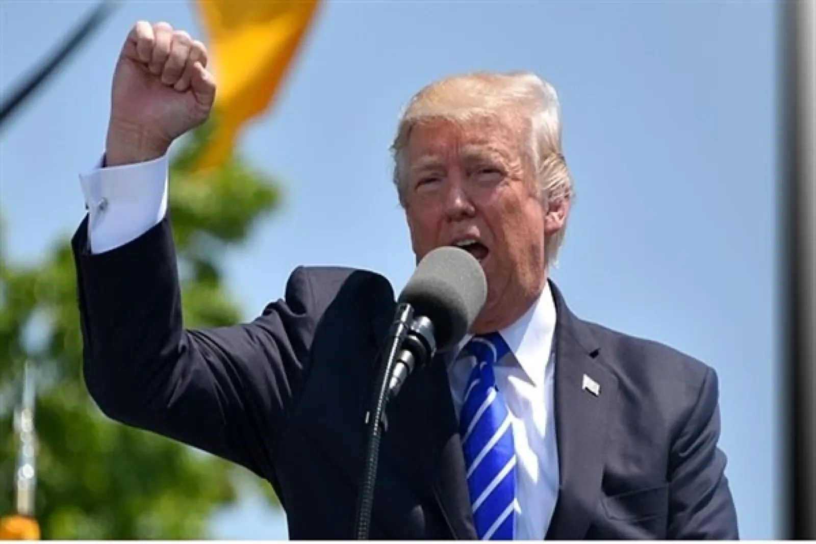Trump, Gazze’deki arabuluculara ”hızlı hareket etmeleri” çağrısında bulundu