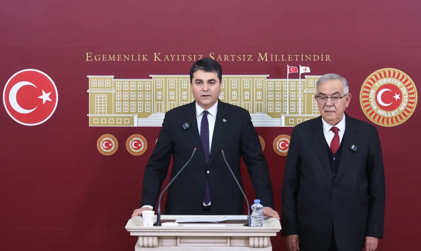 Demokrat Parti, “Terörsüz Türkiye Komisyonu”ndan Çekildi