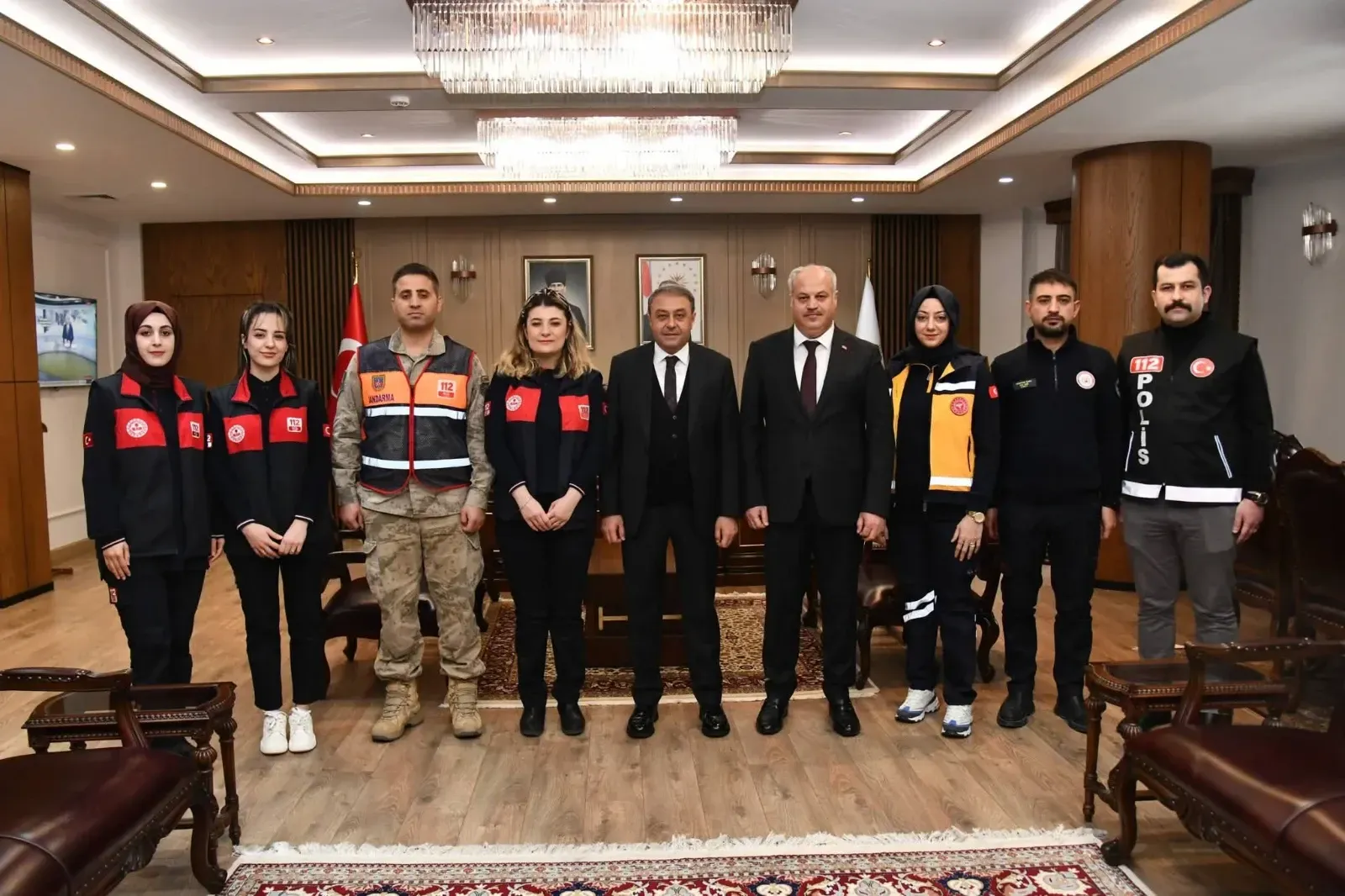 112 Acil Çağrı Merkezi Personelinden Vali Şıldak’a Ziyare