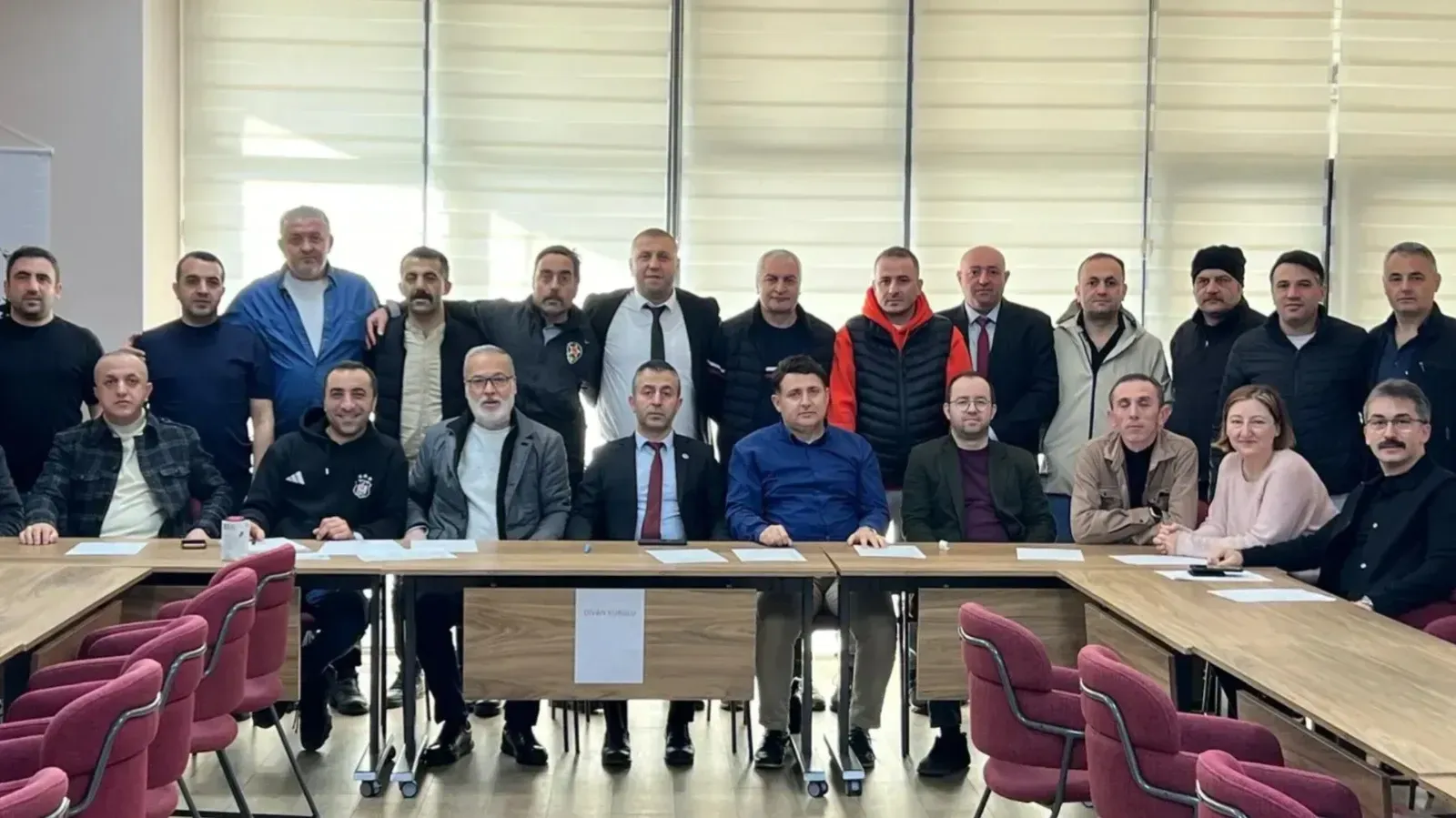 Banka ve Sigorta Çalışanlarına Yeni Sendika: GÜÇBİRSEN Resmen Kuruldu