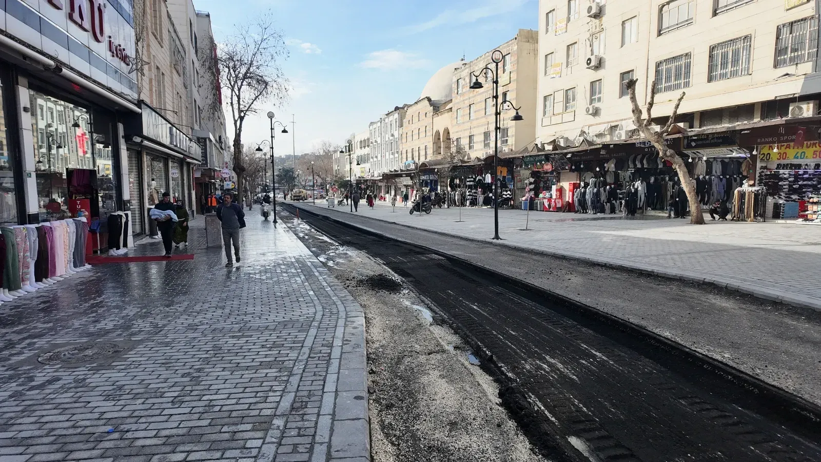 Divanyolu Yayalaştırma Projesinde Asfalt Öncesi Zemin Çalışması Yapılıyor