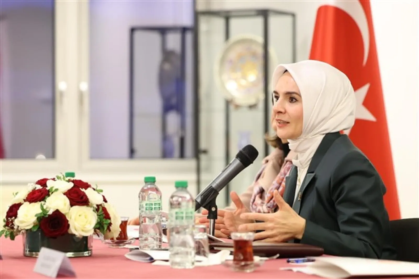 Göktaş: Çocuklarımızın her daim yanlarında olmayı sürdüreceğiz