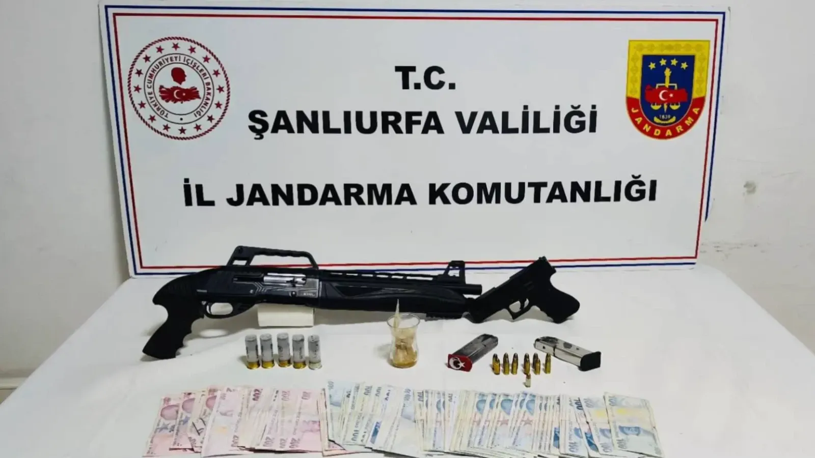 Şanlıurfa’da Uyuşturucu Operasyonu: 2 Hükümlü Yakalandı