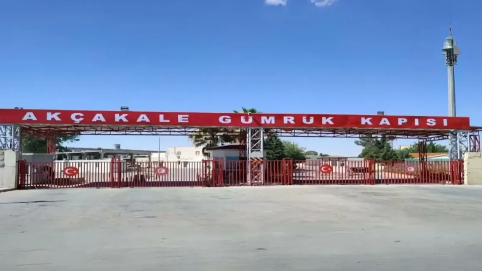 Akçakale Sınır Kapısı’nda ihracatçılara geçiş kolaylığı sağlandı