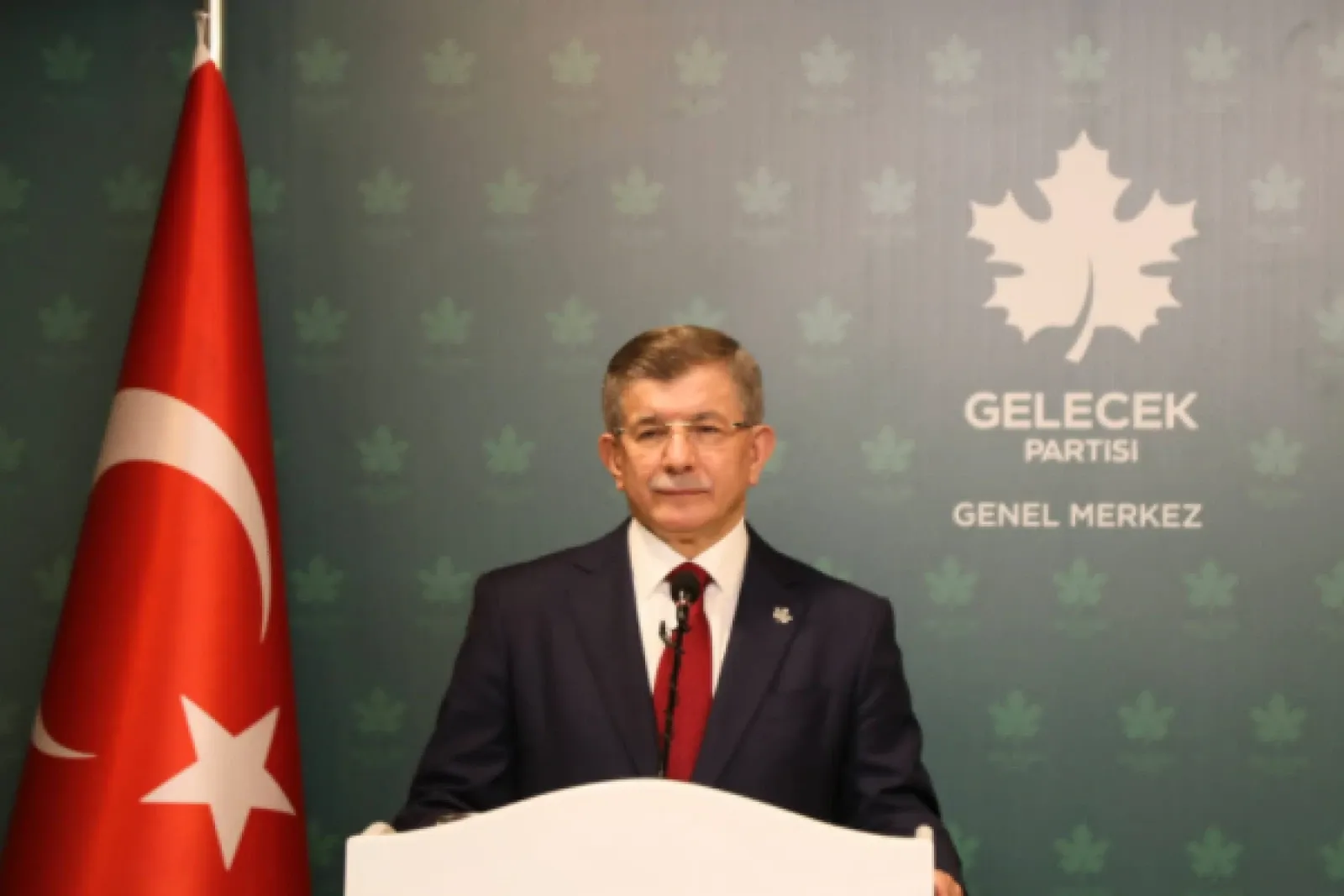 Davutoğlu: Medeniyetler İttifakı Şanlıurfa’da toplansın