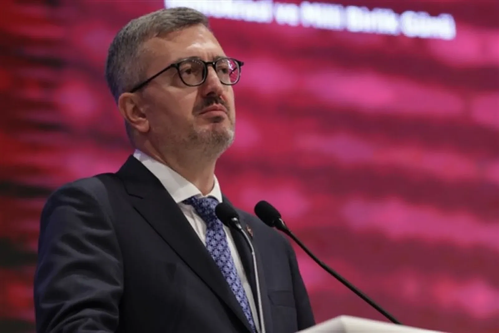 Duran: 41 sosyal medya hesabına erişim engeli getirilmiştir