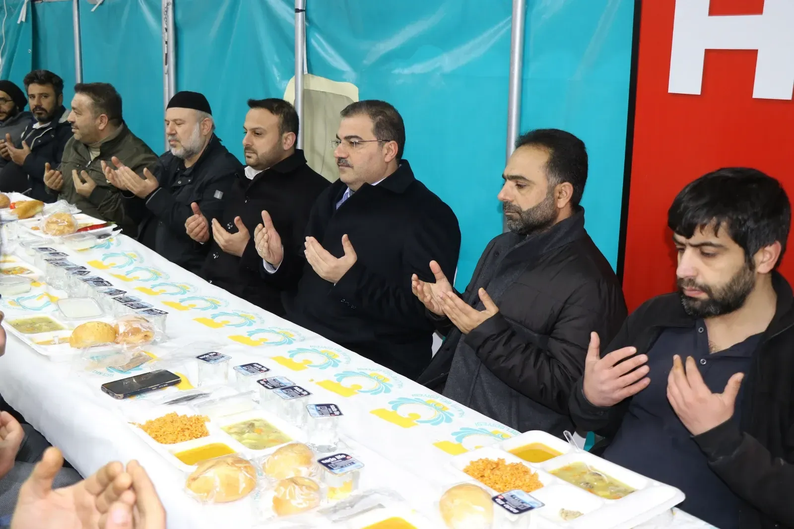 Haliliye’de İftar Çadırında Ramazan Bereketi