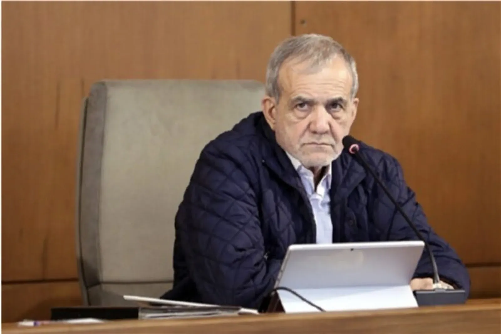 Pezeşkiyan: Hürmüz Boğazı, topraklarımızı ihlal edenler hariç herkese açıktır