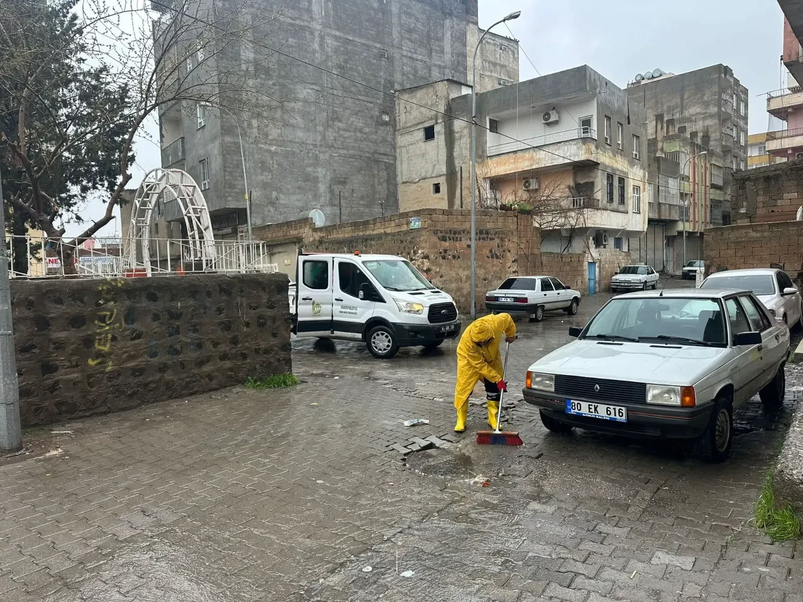 Yağışlara Karşı Kent Genelinde Kesintisiz Mesai