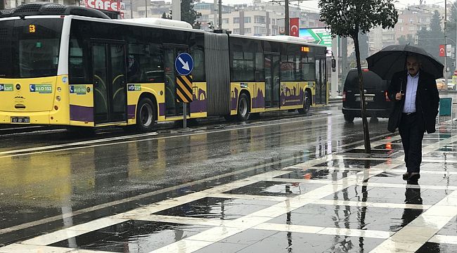 Şanlıurfa’da sağanak yağış hayatı felç etti: Okullar tatil edilecek mi?