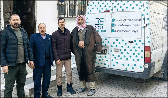 Dicle Elektrik muhtarları yerinde ziyaret ediyor