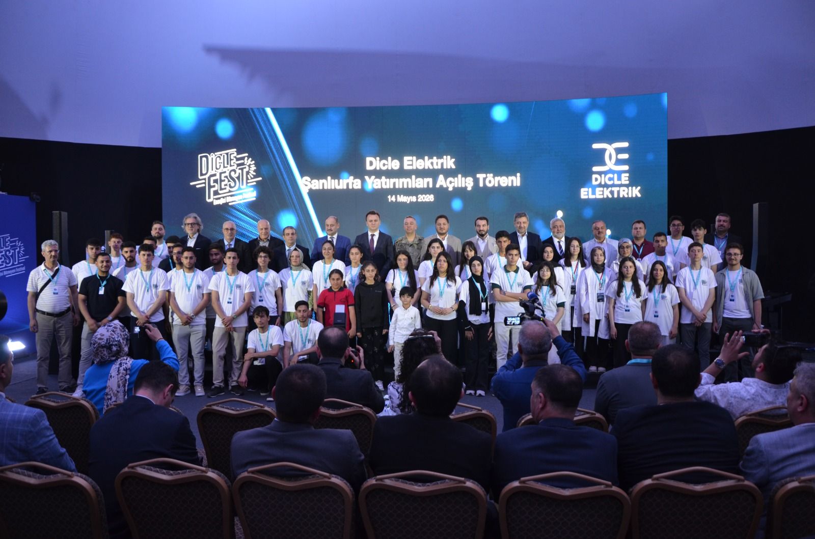DicleFest Heyecanı Topçu Meydanı’nda Başladı!