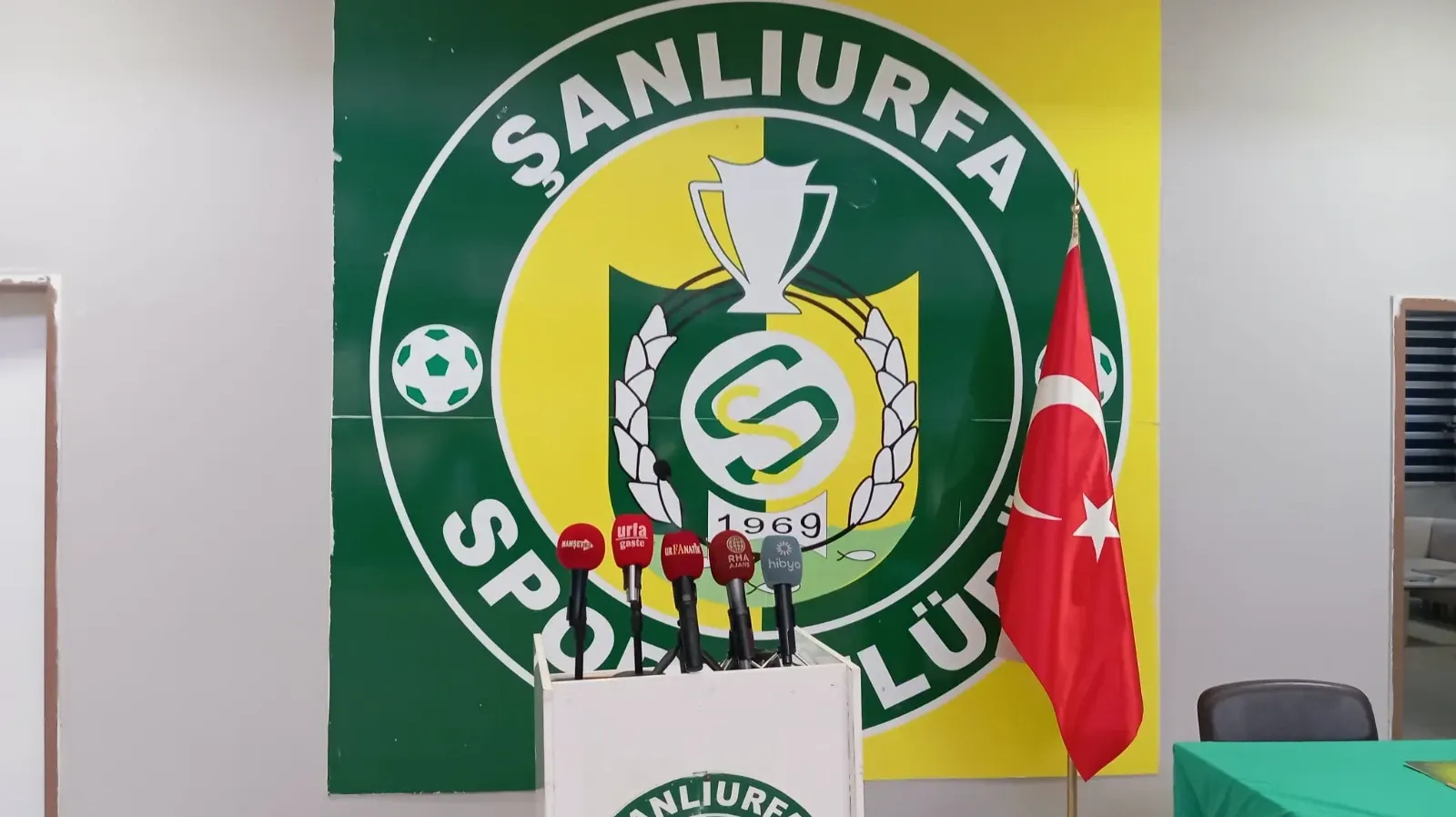 ŞANLIURFASPOR’DA 293 DELEGE YENİ BAŞKANI SEÇİYOR