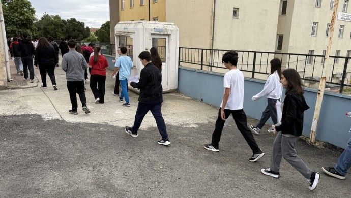 1 milyondan fazla öğrencinin katıldığı LGS sınavı başladı