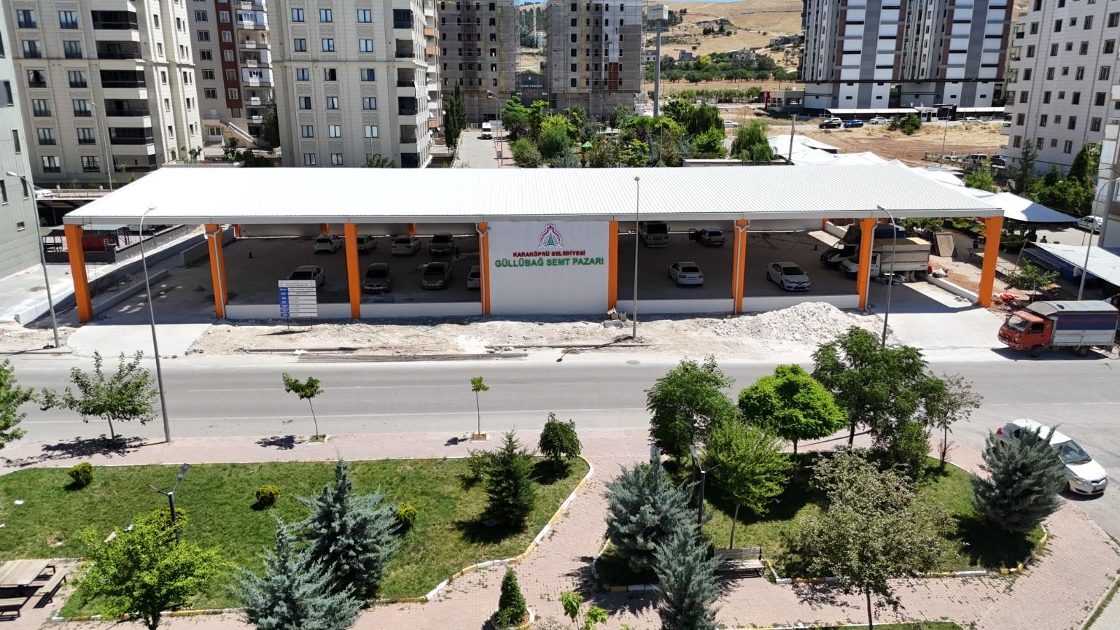 Güllübağ Modern Semt Pazarı Açılışa Hazır! Karaköprü’de Esnaf ve Vatandaş Memnun