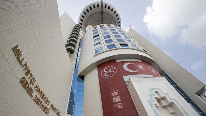 MHP’nin 3 il teşkilatı feshedildi