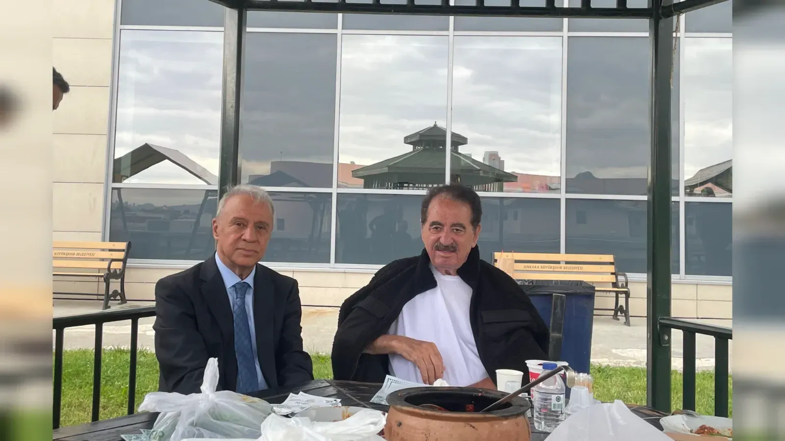 ŞANVAK Başkanı Alataş’tan Tatlıses’e Geçmiş Olsun Ziyareti