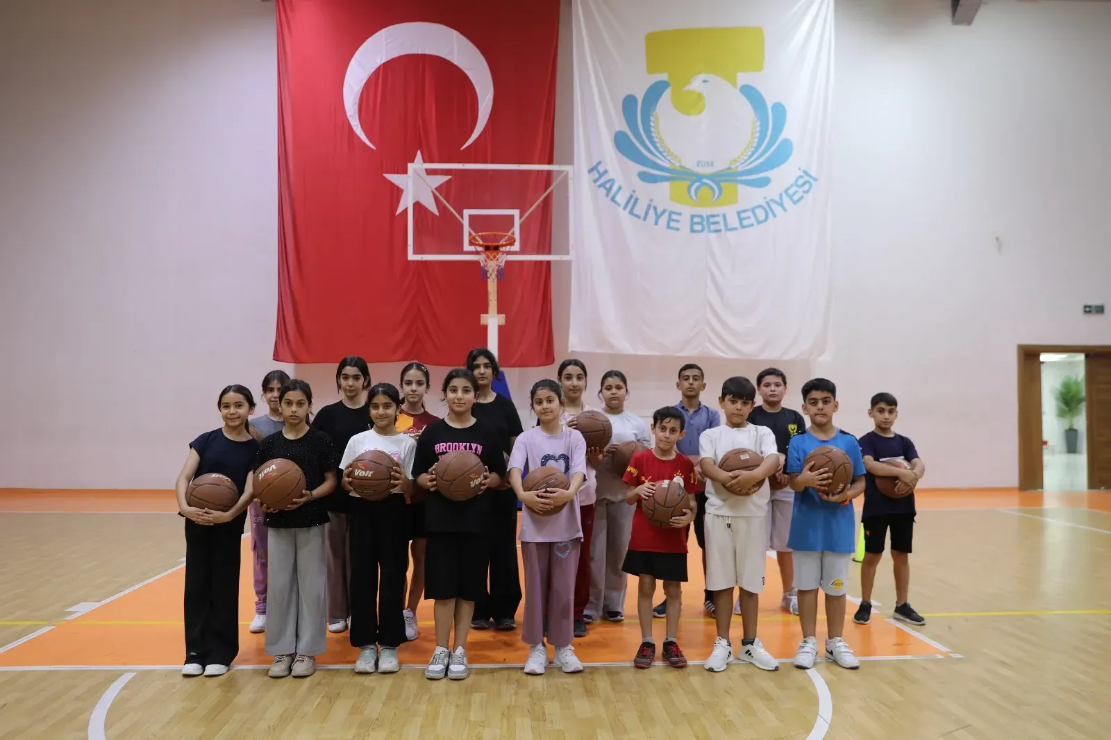 Haliliye Belediyesi Geleceğin Basketbolcularını Yetiştiriyor