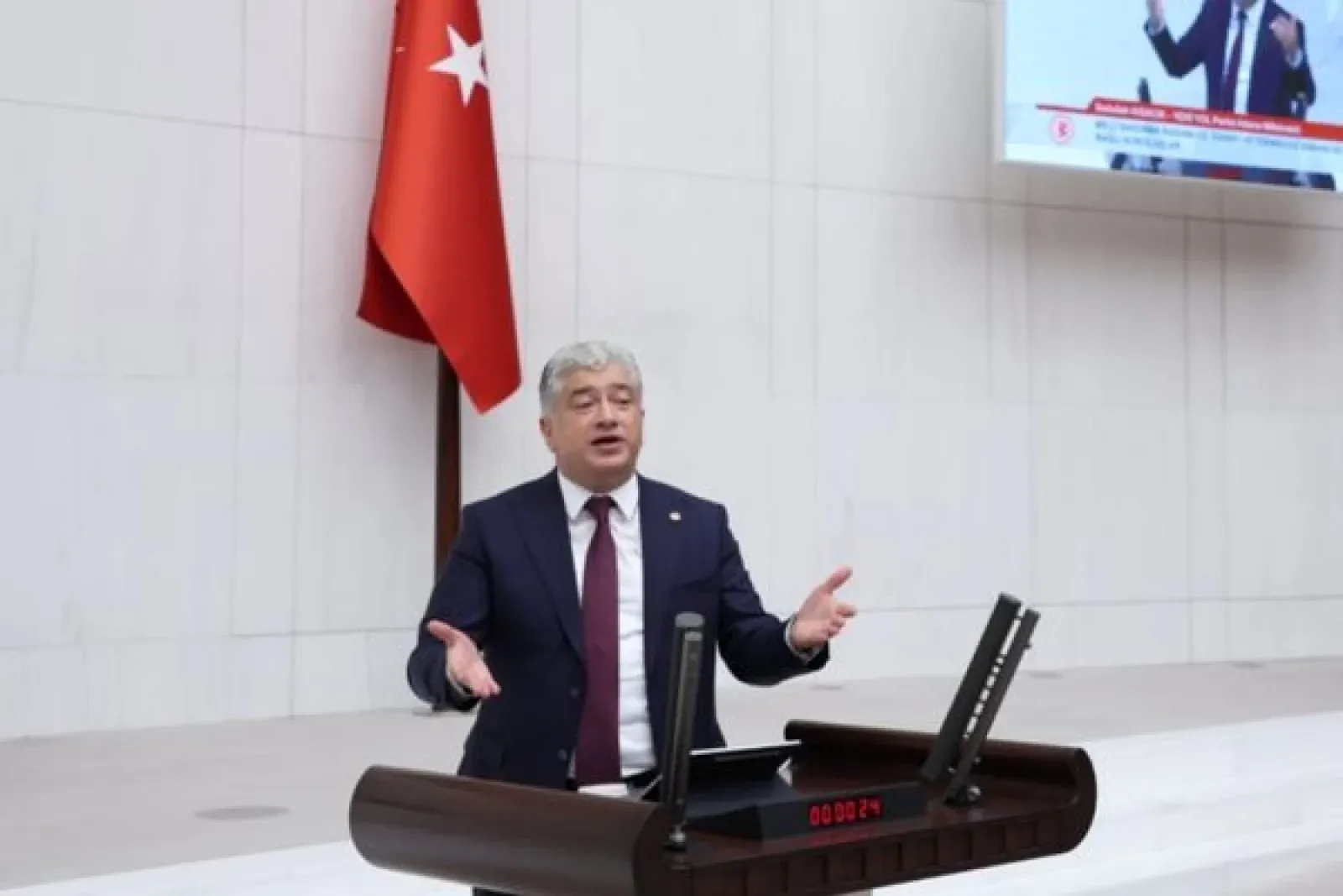 Kısacık: Yabancı şirketlere verdiğiniz teşviki zor durumda olan esnafımıza vermiyorsunuz