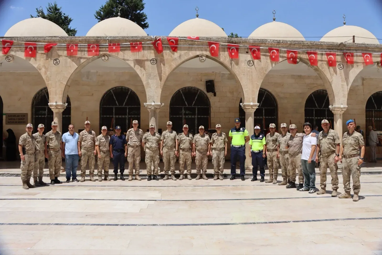 Şanlıurfa’da 15 Temmuz Şehitleri ve Gazileri Dualarla Anıldı