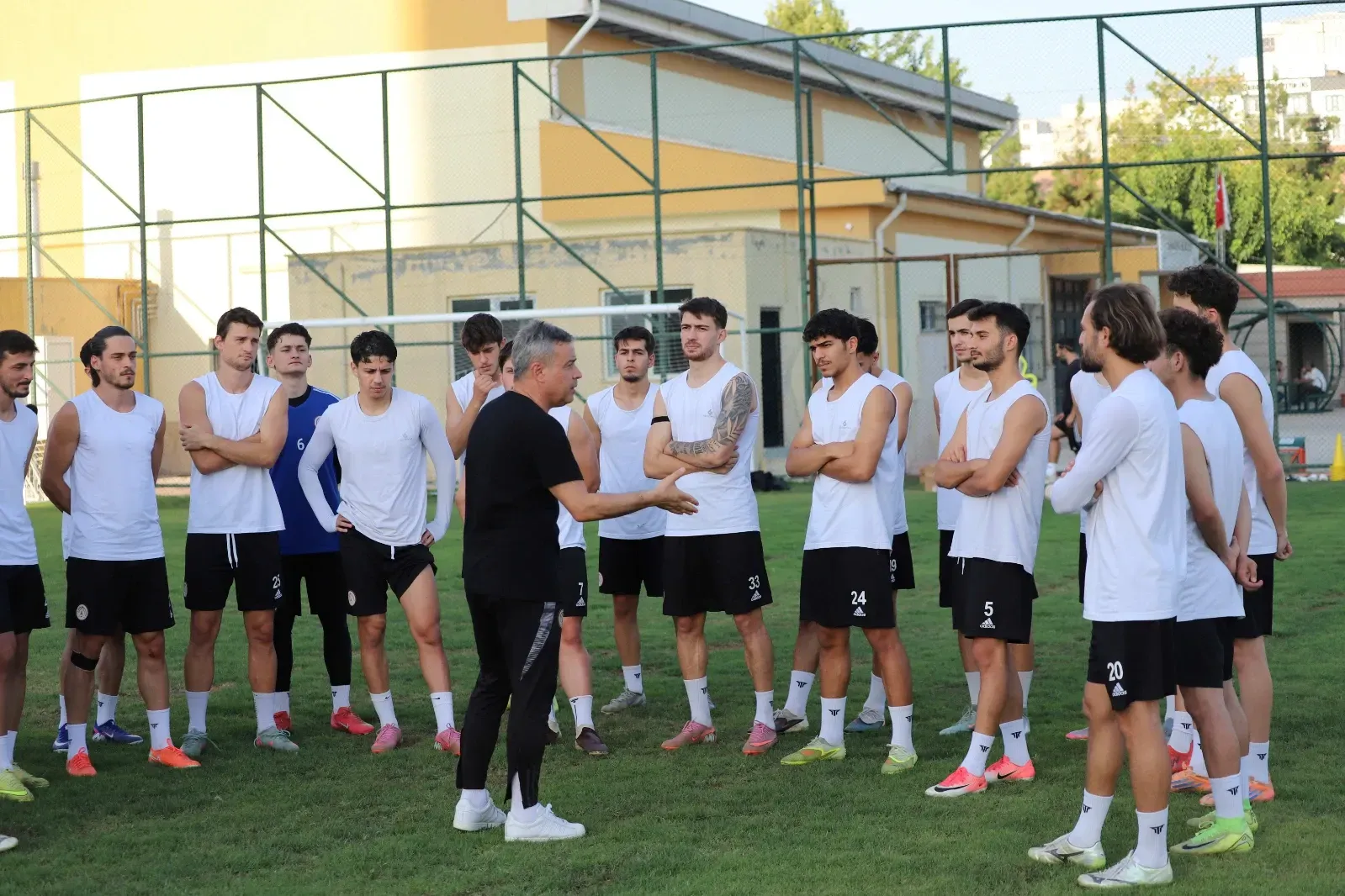 Karaköprü Belediyespor İlk Etap Kampını Tamamladı