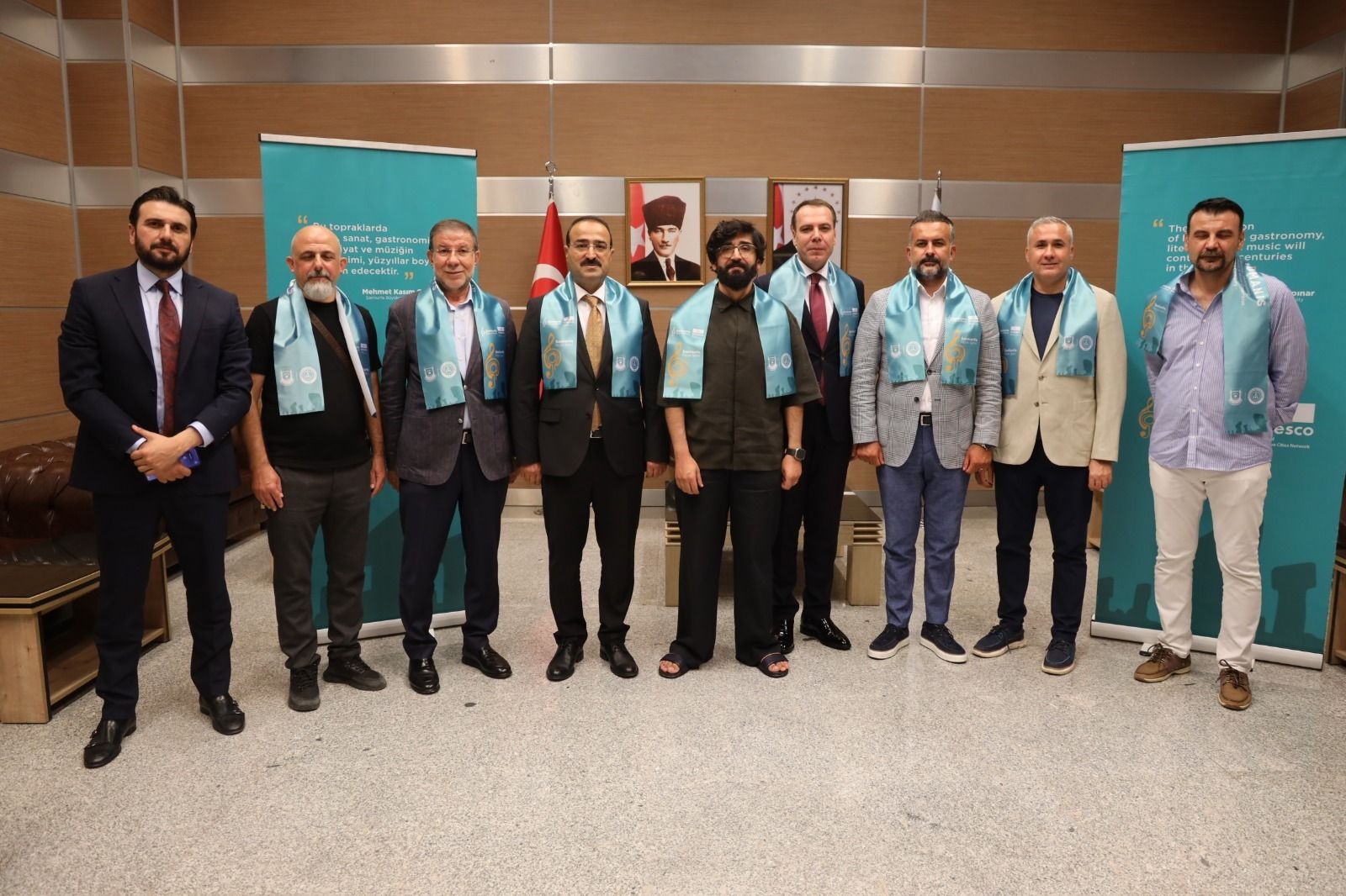 Şanlıurfa’nın gururu Vox Humanis! İsveç’te dünya birincisi olup yurda döndü