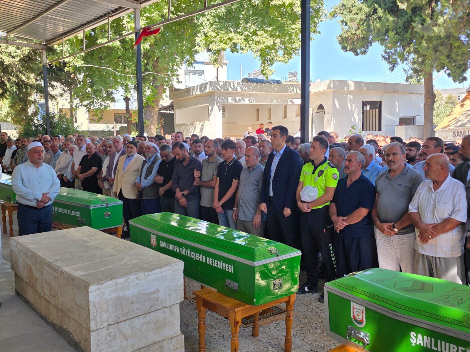 Bozova’da Trafik Kazasında Hayatını Kaybeden 4 Kişi Son Yolculuğuna Uğurlandı