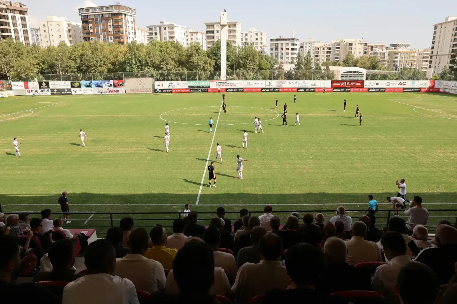 Karaköprü Belediyespor 4’te 4 yaptı! Zirve yürüyüşü sürüyor