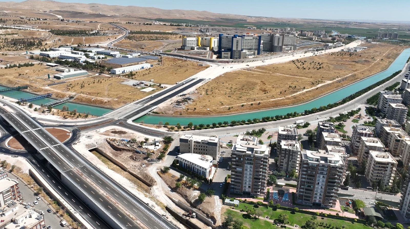Şanlıurfa Şehir Hastanesi Önündeki Fahrettin Paşa Bulvarı Genişletiliyor