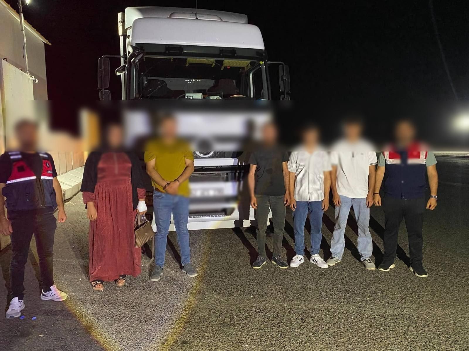 Şanlıurfa’da 143 düzensiz göçmen hakkında adli işlem