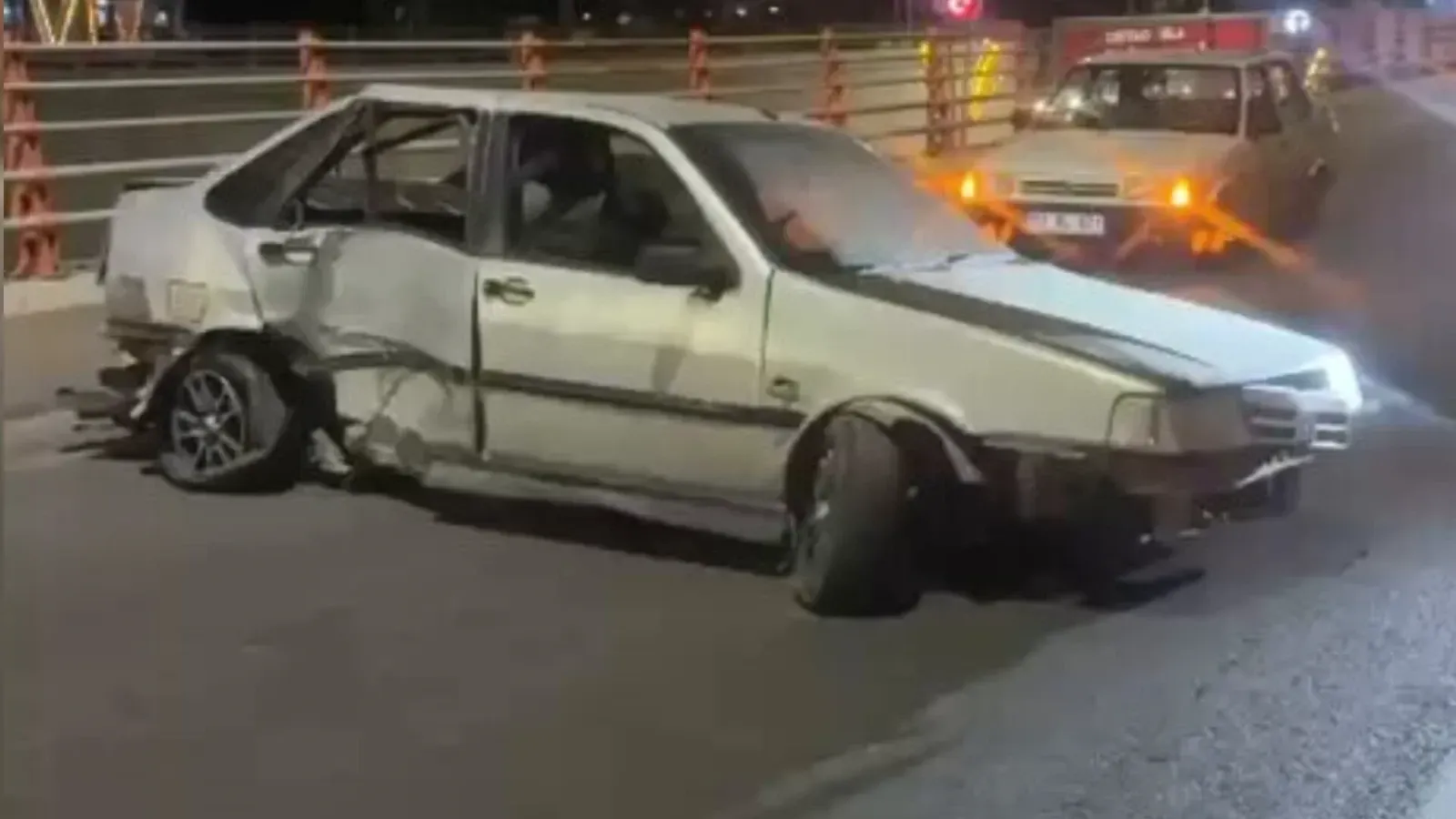 Şanlıurfa’da Feci Kaza: Koyun Sürüsüne Çarpan Otomobilin Sürücüsü Öldü
