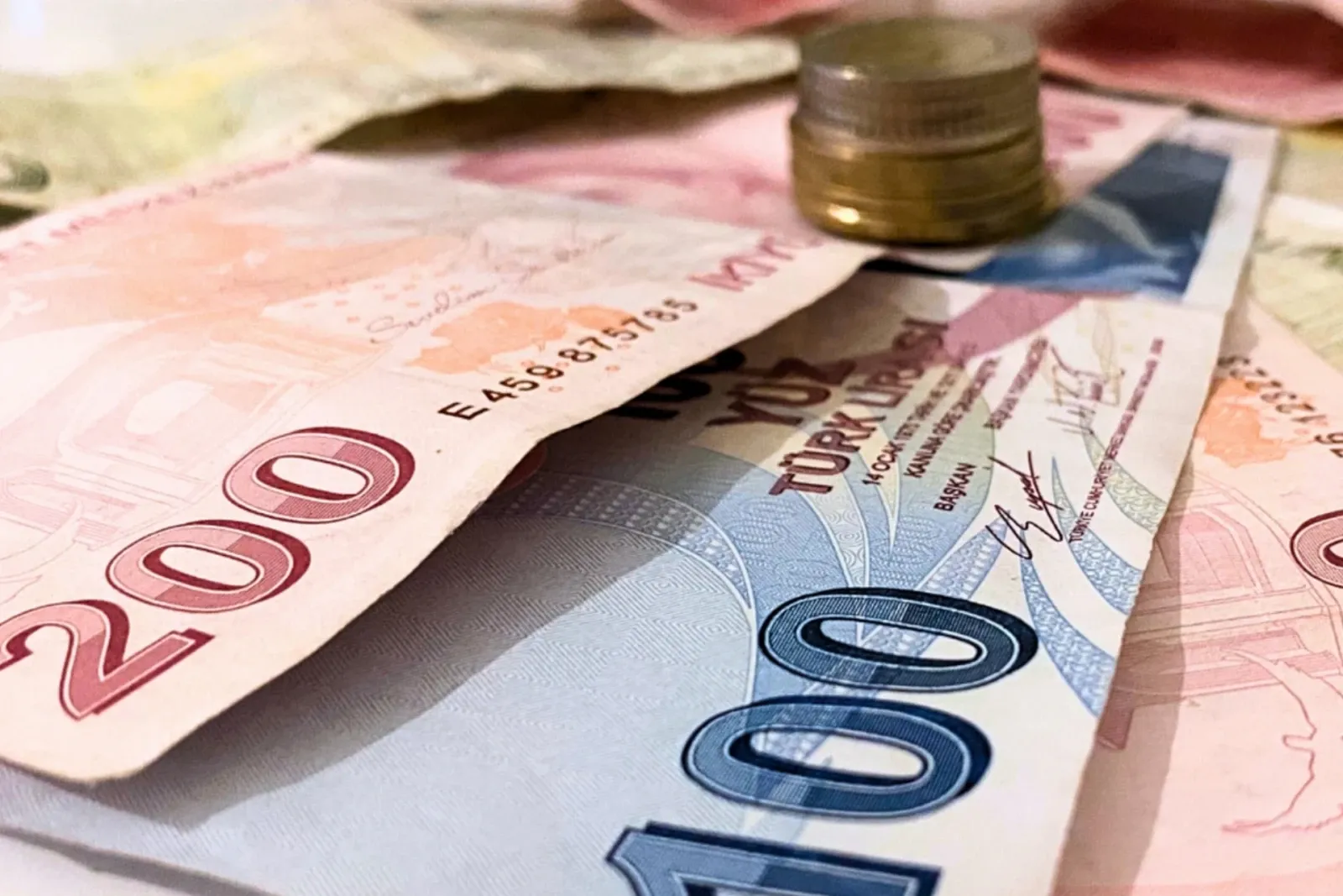 TL mevduat faizi düşmeye devam etti