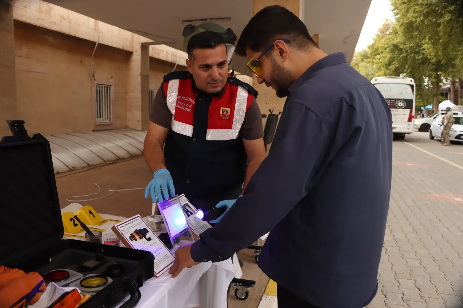 Harran Üniversitesi’nde Jandarmadan Öğrencilere Bilgilendirme Meta açıklama: Şanlıurfa İl Jandarma